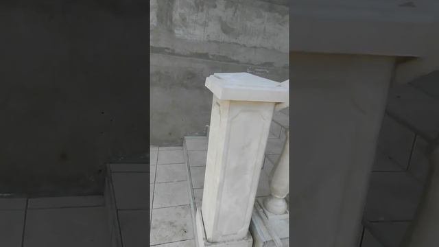 Монтаж, установка балюстрады,ступеньки из искусственного мрамора.