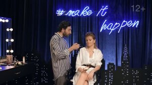 Цвет настроения (и макияжа) - синий! Трендовый монохромный макияж с Машей Иваковой