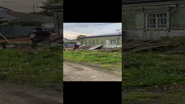 Монтаж винтовых свай для будущего забора