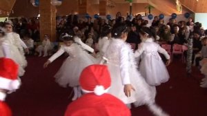 Красивый новогодный танец JINGLE BELLS детски сад Нури Ирфон г Гиссар Таджикистан