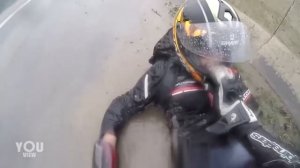 Спас девушку при падении с мотоцикла