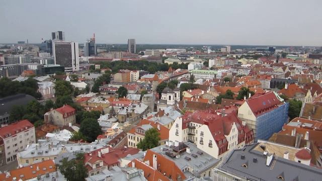 Tallinn, Estonia - Views from the Oleviste Church Tower смотреть онлайн