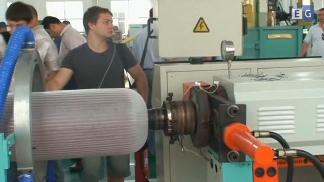 Линия для производства листа (пленки) из вспененного полиэтилена EPS смотреть онлайн