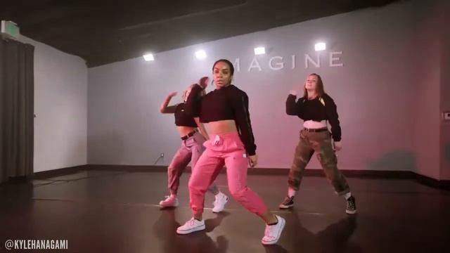 Alan Walker best Different World remix Shuffe Dance 2 смотреть онлайн