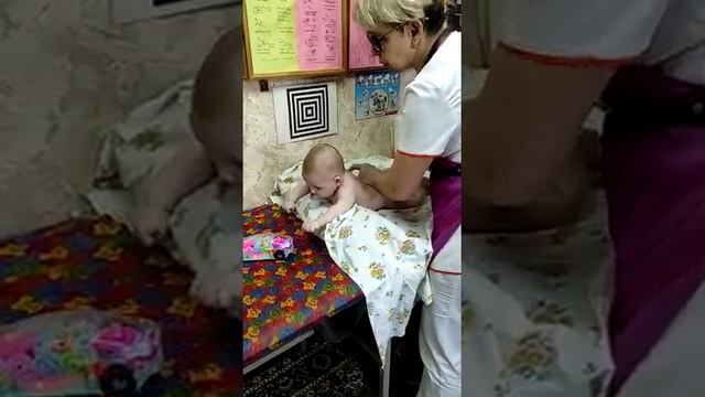 Гаджеты во время массажа. смотреть онлайн