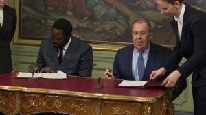 С.Лавров и М.Тангара подписывают Меморандум о консультациях между министерствами иностранных дел