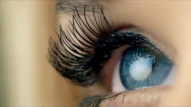Avon. Реклама туши "СуперДлина Extreme" смотреть онлайн