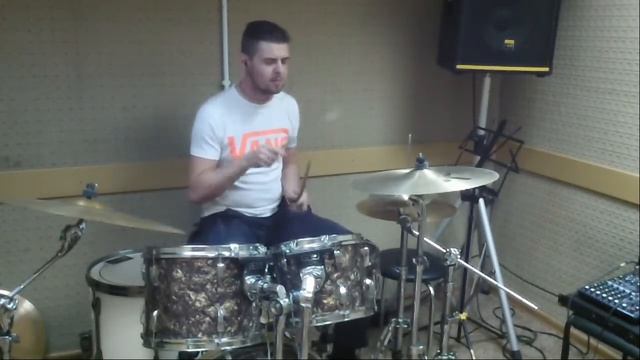Gorchitza -- Love Again (Drum Cover by D.Puchkov)Разминка+тест Zoom Q3HD смотреть онлайн