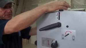Ленточная пила Makita LB1200F.Устройство и работа.