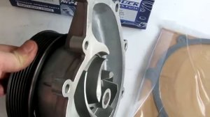 Помпа водяная Scania 124 (DSC11; DSC12), 1508533