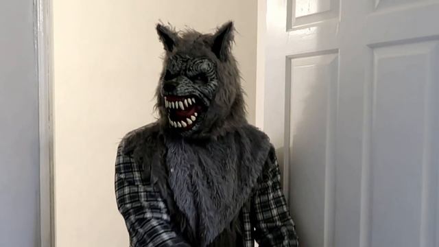 How To Defeat A Werewolf!! смотреть онлайн