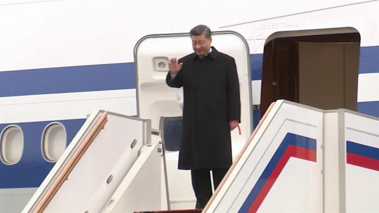 Сегодня утром завершился трехдневный визит председателя КНР Си Цзиньпина в Россию
