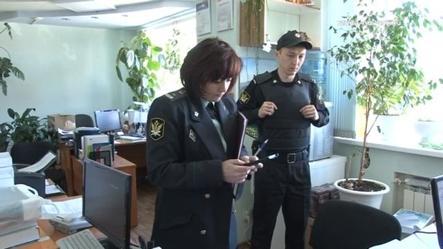 Описали БМВ за миллионный долг. Судебные приставы Ревды провели рейд