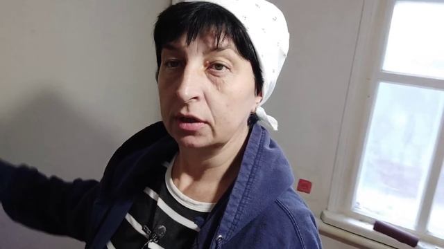 Декоративный рисунок шпаклевкой с помощью ложки/Ремонт продолжаем... смотреть онлайн