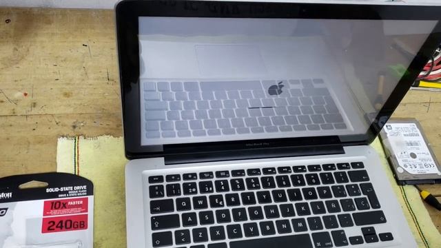 Cambiar Disco Duro Hdd Por Ssd Macbook Pro A1278 смотреть онлайн