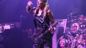 Alice Cooper, Nita Strauss, Poison, Birmingham, 5-2-17, FRONT ROW