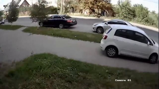 Пример работы HD-TVI видеокамеры HikVision DS-2CE56C0T-IRM (2.8 мм) смотреть онлайн