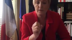 Marine Le Pen réagit à l'attentat islamiste à Magnanville