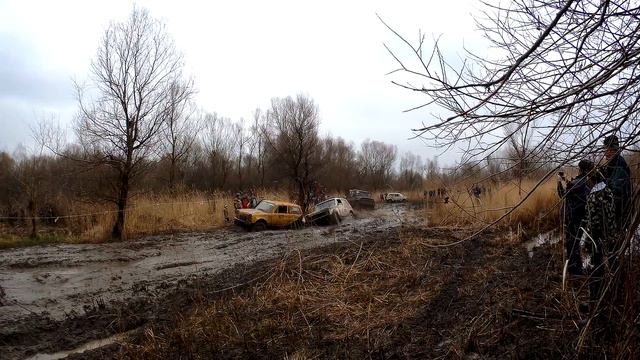 Гонки на внедорожниках. ТОПЬ 2018 (Стандарт) смотреть онлайн