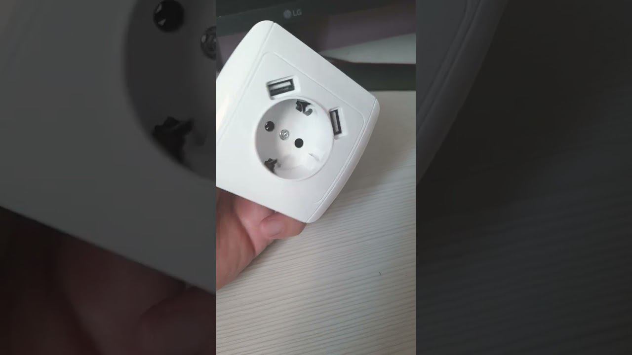 розетка для зарядки телефона смотреть онлайн