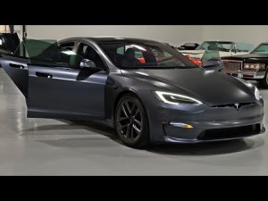 2022 Тесла Model S Long Range - Детали экстерьера и интерьера