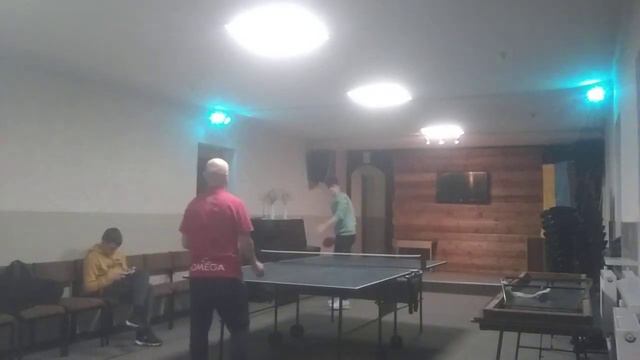 Дубно. Настільний теніс. Віталік Яковчук - Ярослав Ткачук 11х3...   ...11х6,11х1, 3х0. 10х4.