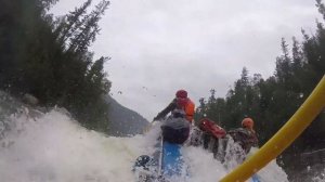 Сплав по реке Снежная - Безымянные пороги по большой воде