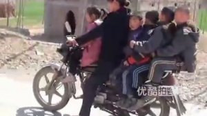 Поездка в школу в Китае 