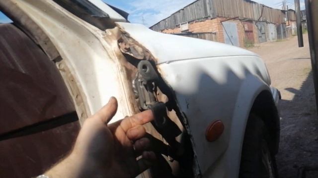 TOYOTA COROLLA AE91 Замена петель двери, гитары и кожуха руля. смотреть онлайн