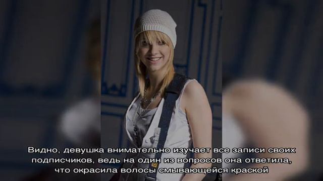 Экс-Ранетка Лена Третьякова перекрасила волосы в розовый цвет смотреть онлайн