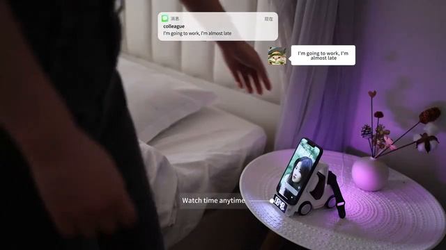 Беспроводное зарядное устройство 5в1. С ночником, часами, будильником. Быстрая зарядка 15W смотреть онлайн