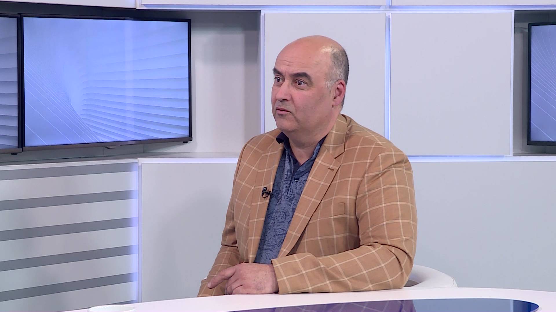 "Здоровая среда" 31 мая: уфимский врач-фониатр рассказал, как восстановить голос