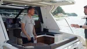 Обзор круизного катера AQUADOR 250 HT | Yachts Expert