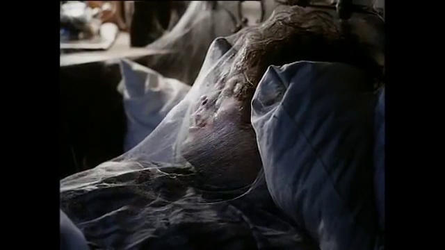 The Cure - Lullaby (HQ/1989) смотреть онлайн