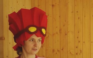 Шапочка-маска из поролона для костюма фиксика Файера