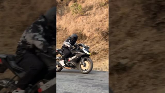 ?R15 v3 fly by ?#mandi #v3modified #vlog #v3s #yourbike #biker