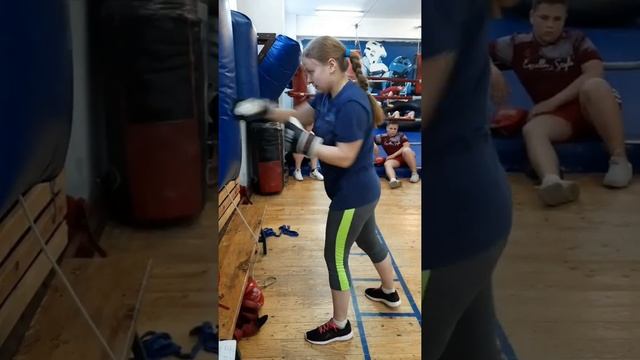 СпортЛагерь 2020 СДЮШОР "КОМСОМОЛЕЦ" Удары. смотреть онлайн