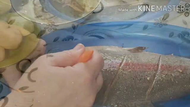 Обалденная рыбка? / Форель запеченная целиком смотреть онлайн