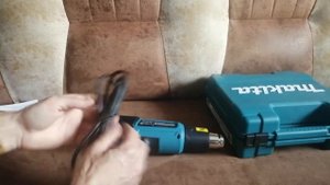 ОНЛАЙН ТРЕЙД.РУ — Фен строительный Makita HG6031VK