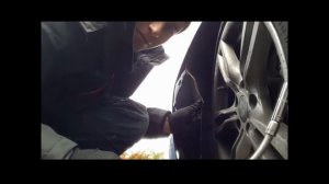 Нежданчик.Замена противотуманки на БМВ 3.