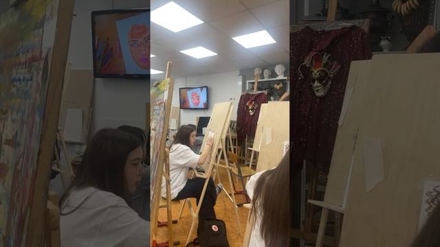 Мастер-класс «Грим – приемы и особенности использования» 18.03.2023 (12:00) смотреть онлайн