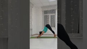 Йога разминка в стиле виньяса флоу