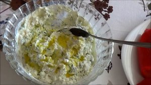 Фаршированный перец с сыром фета / Греческая кухня