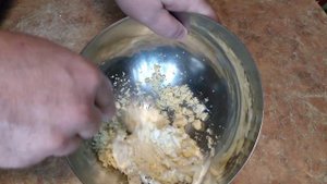 Самый вкусный салат из кальмаров / Простой праздничный салат с кальмарами