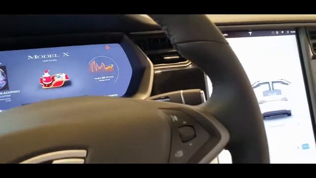 Tesla model x. Автомагазин в Милане, Италия. После карантина. Супер Тесла, в салоне машины.Июнь 202 смотреть онлайн