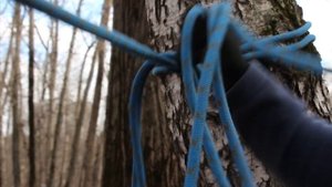 Школа безопасности. Гамак из основной веревки, ночевка на дереве.