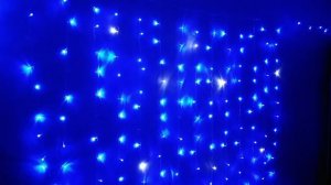 Светодиодная гирлянда синяя штора занавес с белым мерцанием для улицы.