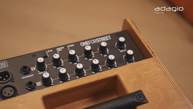 Unboxing amplificatore chitarra acustica ACUS Sound ONEFORSTREET 5 - Alberto Ziliotto смотреть онлайн