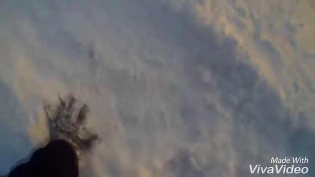 Руф по заброшке зимой.Прыжок с высоты в снег! смотреть онлайн