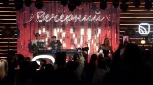 Анжелика Пушнова исполняет хит Малиновая лада